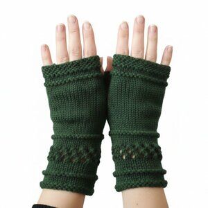 new Hand Knit Fingerless Texting/Writing Gloves Mittens Armwarmer Green